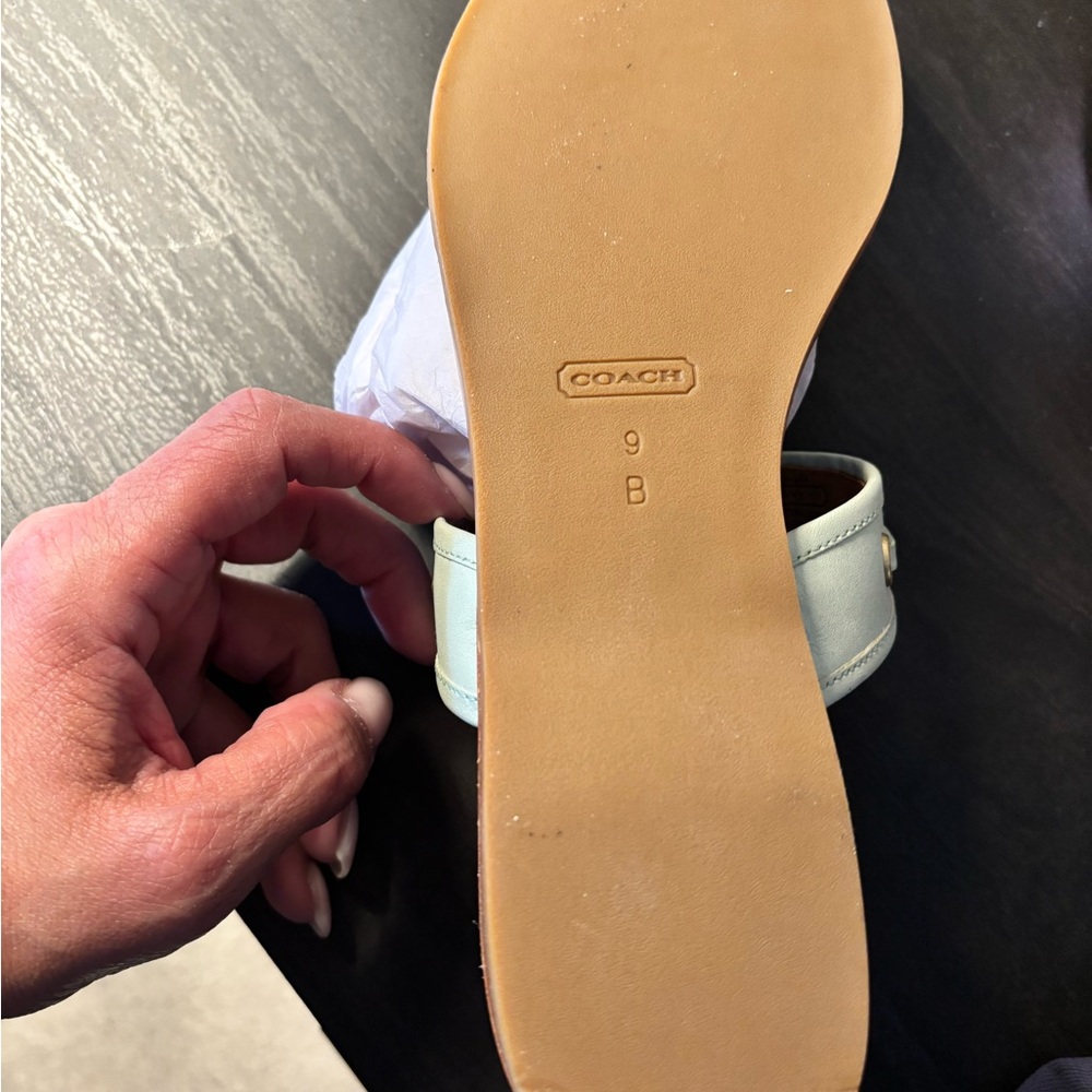 COACH BRAND NEW Mint Green Leather Sandals *******AUTHENTIC ******** - Picture 3 of 12